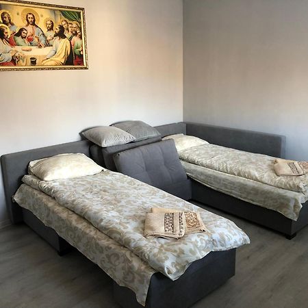 Vila House Mold Lazeščyna Exteriér fotografie